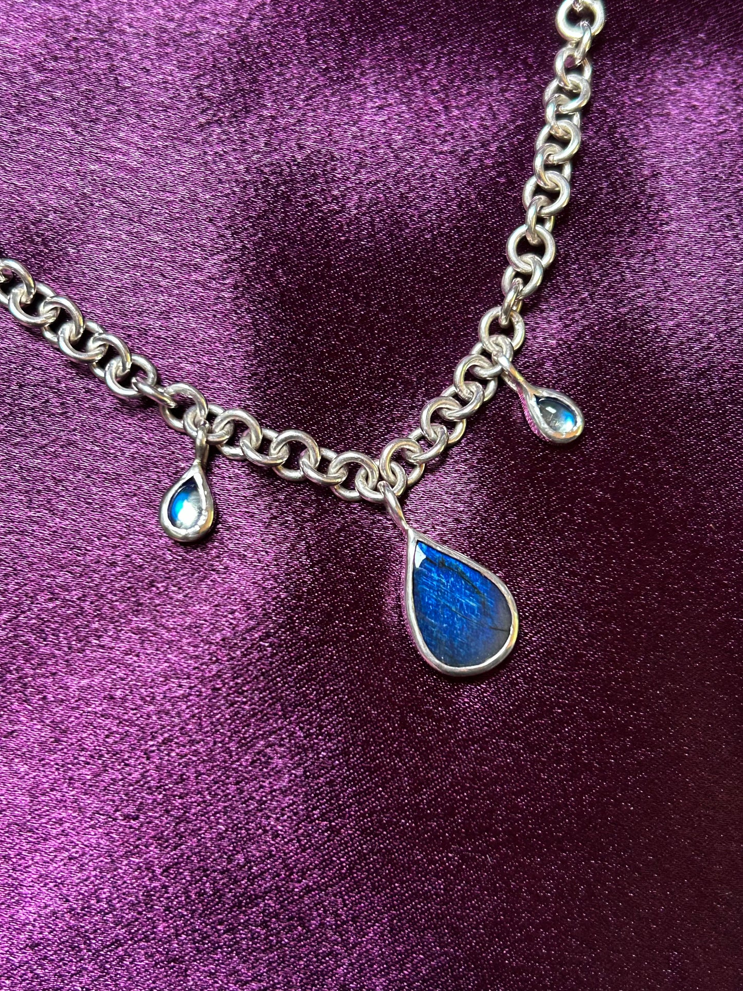 Droplets Chain Necklace