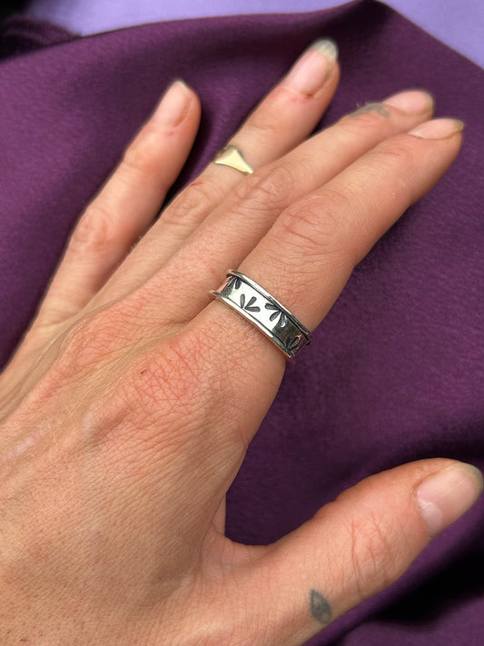 The Barrel Band Ring