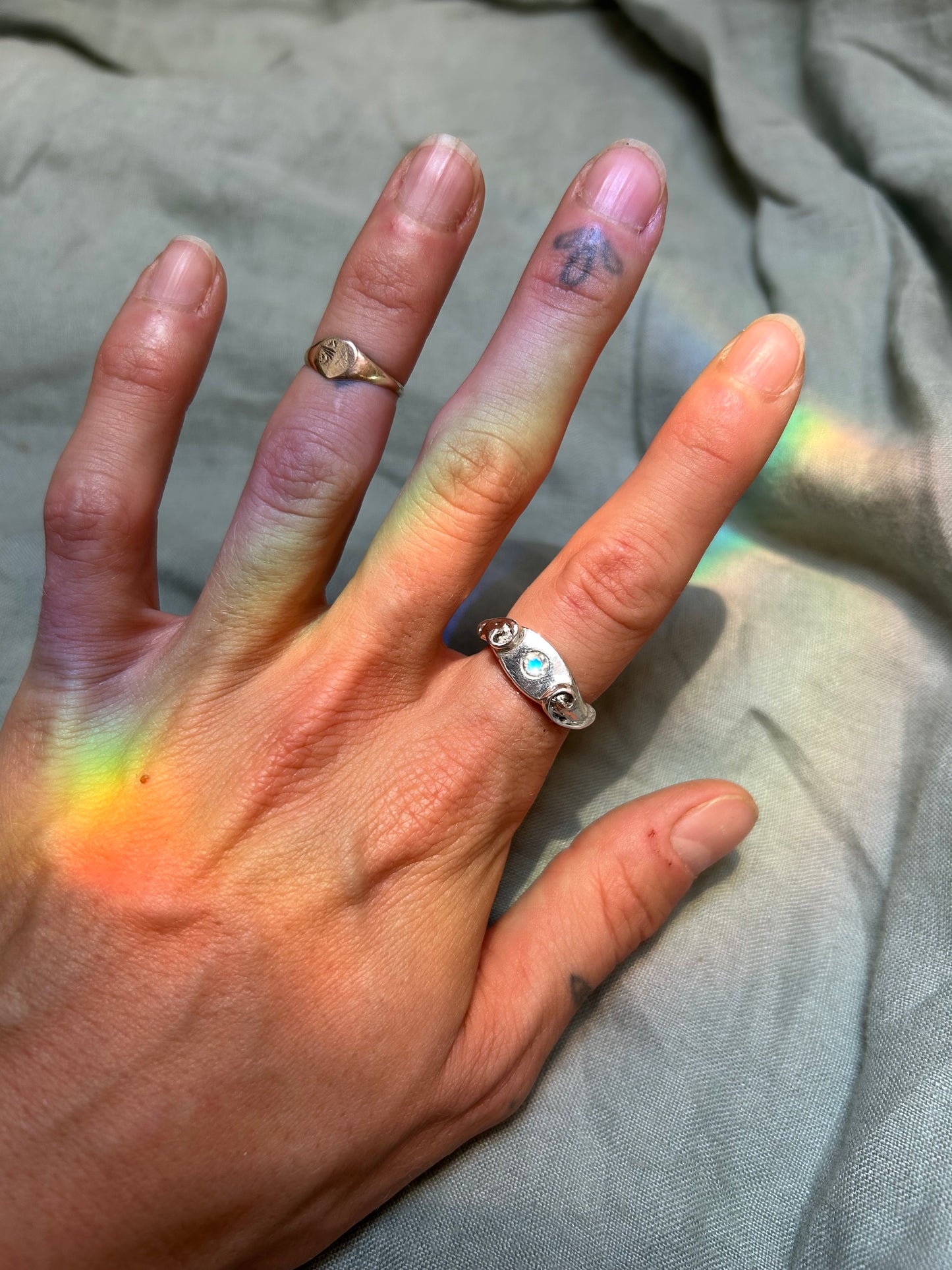 Dew Drop Signet Ring